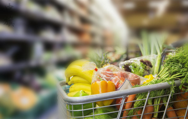 小旗去超市買的蔬菜瓜果.jpg 小旗去超市買的蔬菜瓜果.jpg