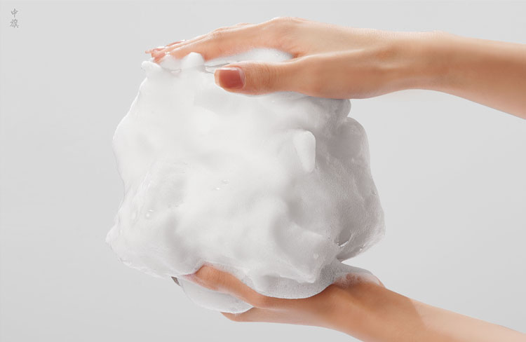 下面奶泡沫.jpg 下面奶泡沫.jpg