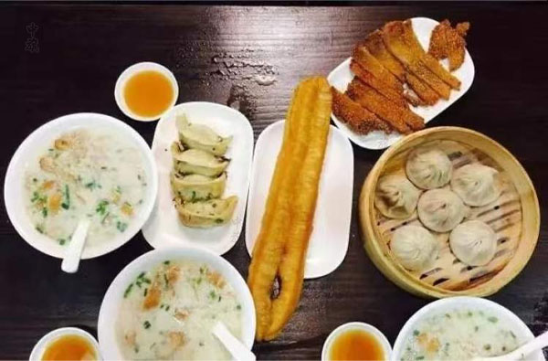 美味的中式早餐.jpg 美味的中式早餐.jpg