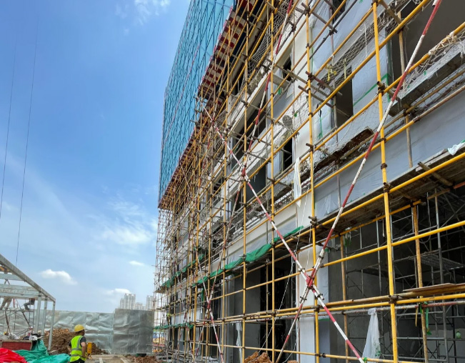 正在建造的樓房.jpg 正在建造的樓房.jpg