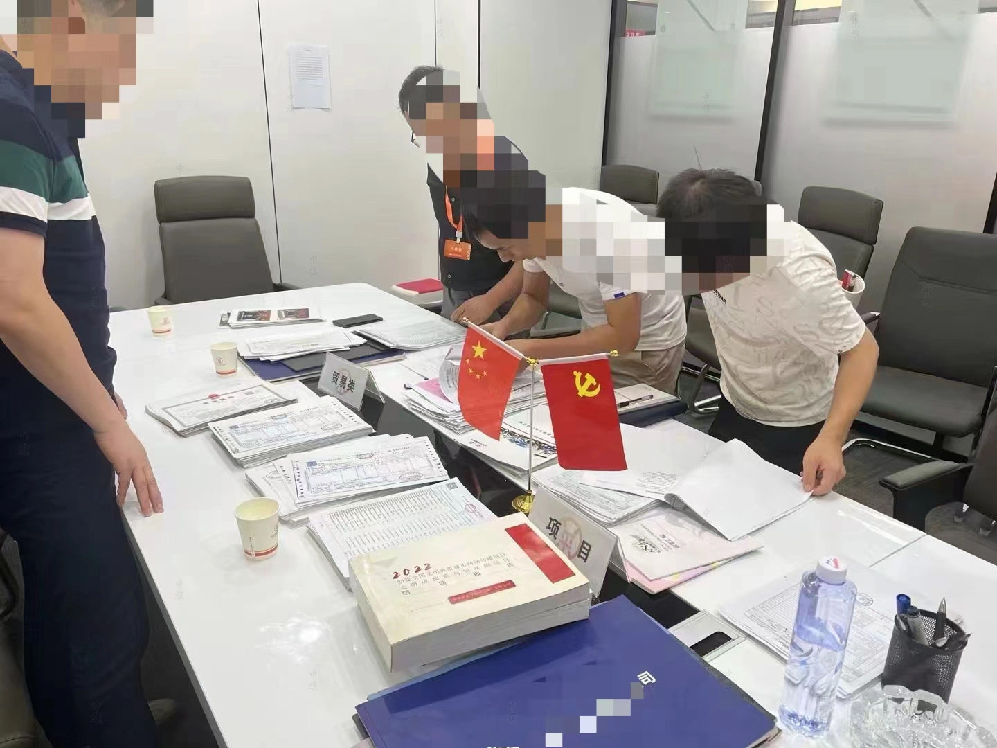 企業(yè)扶持項目簽訂合同照片.jpg 企業(yè)扶持項目簽訂合同照片.jpg