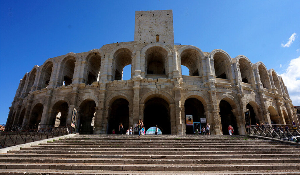 阿爾勒小鎮(zhèn).jpg 阿爾勒小鎮(zhèn).jpg