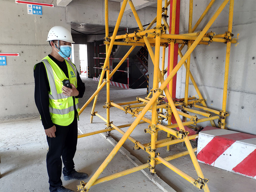 工廠還需要設(shè)立安全管理部門配備專職安全員.jpg 工廠還需要設(shè)立安全管理部門配備專職安全員.jpg