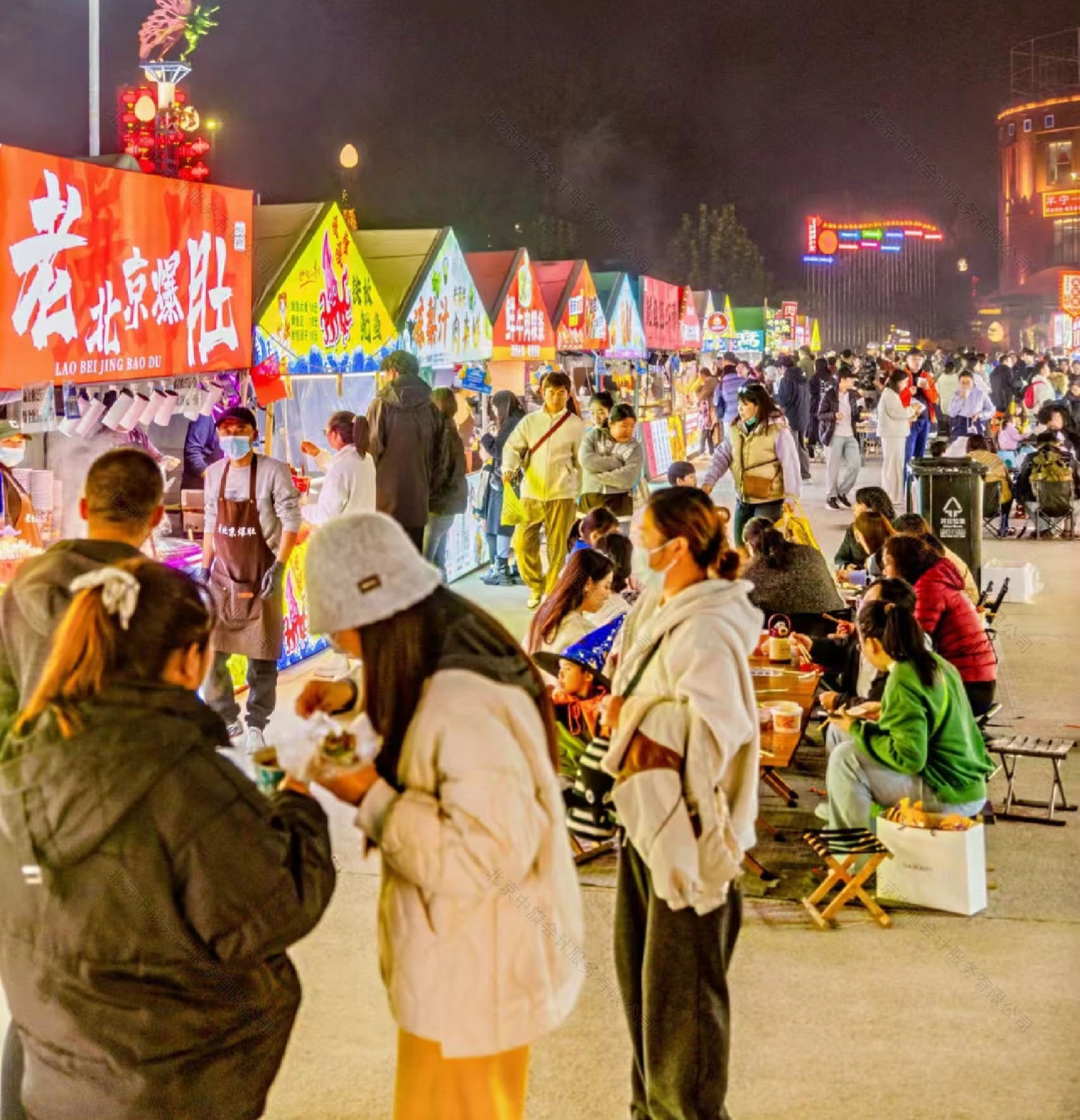 你像這種社區(qū)小吃攤都是必須要有辦公場地證明的.jpg 你像這種社區(qū)小吃攤都是必須要有辦公場地證明的.jpg