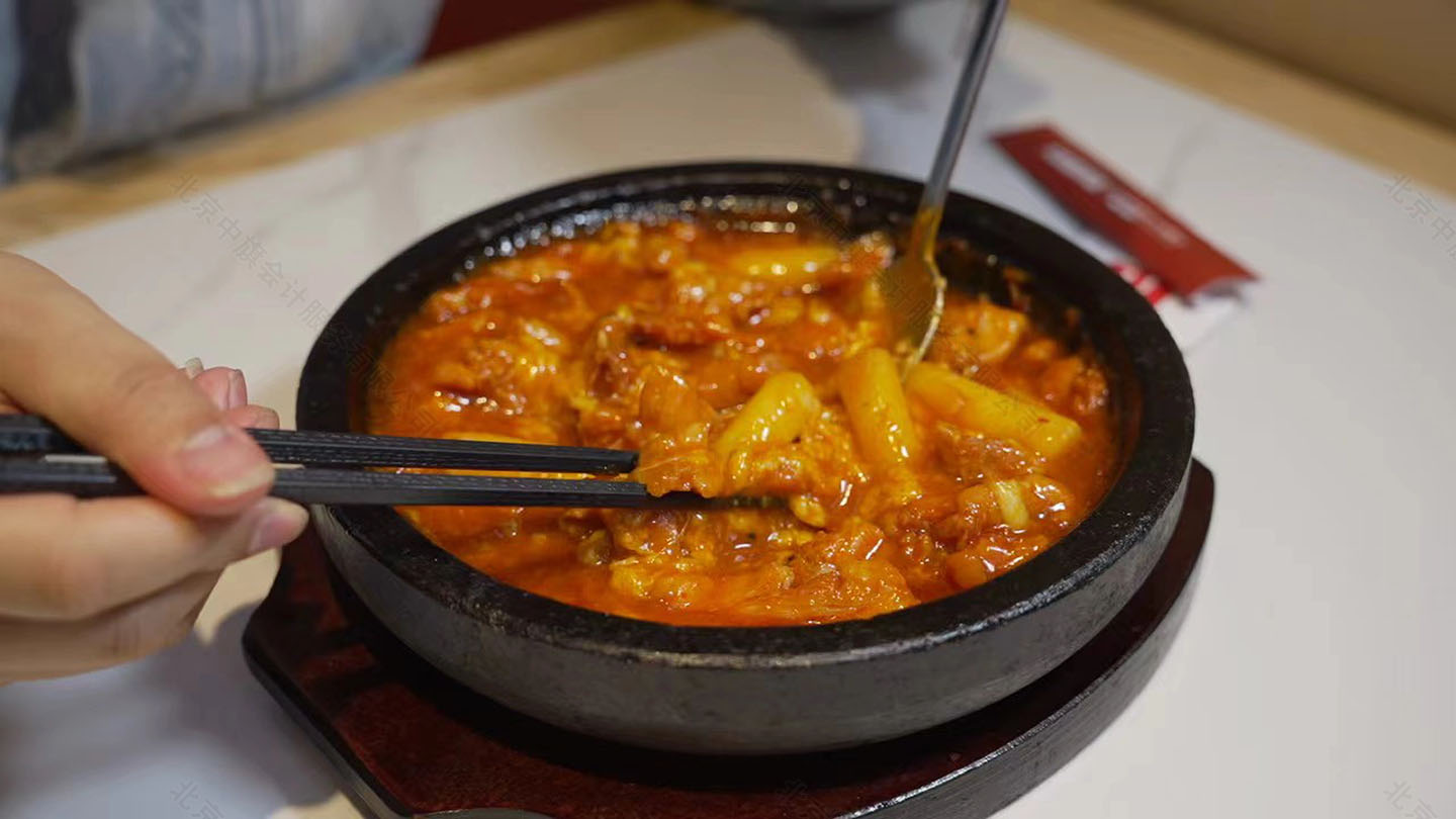 朝鮮族拌飯.jpg 朝鮮族拌飯.jpg