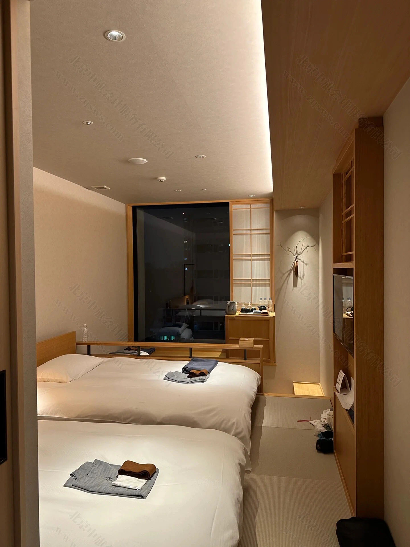 上一次出去玩住的小型旅館.jpg 上一次出去玩住的小型旅館.jpg