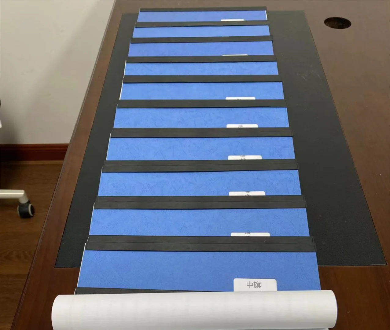 這一摞摞的都是審計(jì)報(bào)告.jpg 這一摞摞的都是審計(jì)報(bào)告.jpg