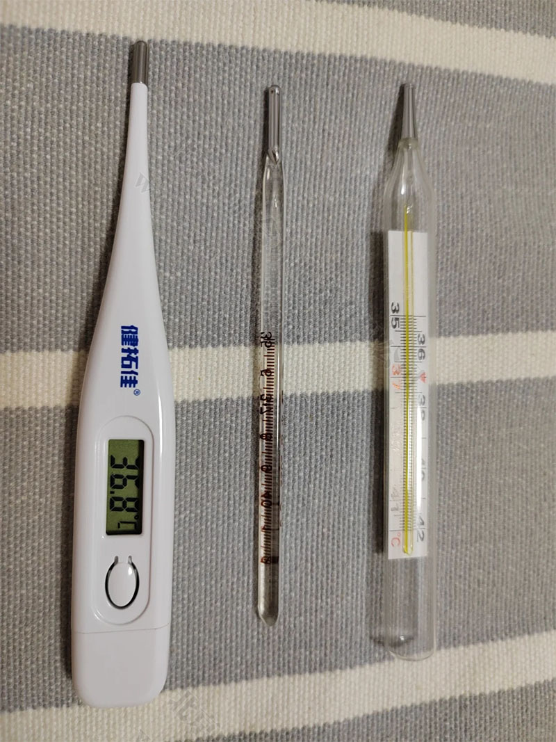 體溫計(jì).jpg 體溫計(jì).jpg
