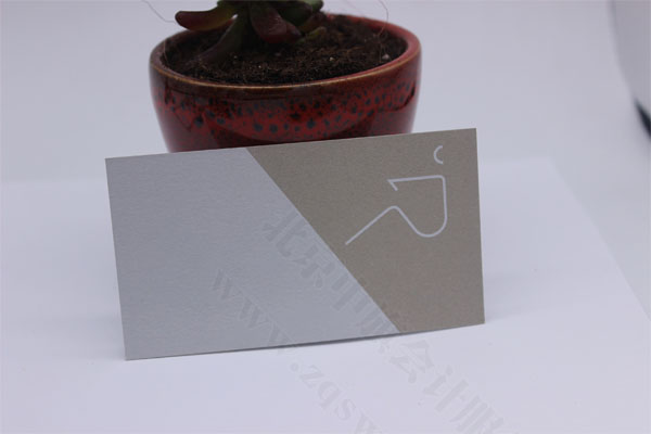 企業(yè)內(nèi)部印刷的名片.jpg 企業(yè)內(nèi)部印刷的名片.jpg