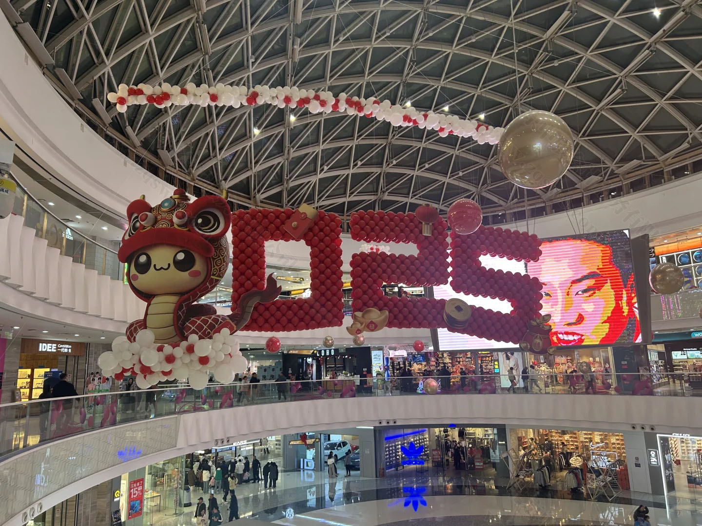 萬(wàn)達(dá)廣場(chǎng).jpg 萬(wàn)達(dá)廣場(chǎng).jpg