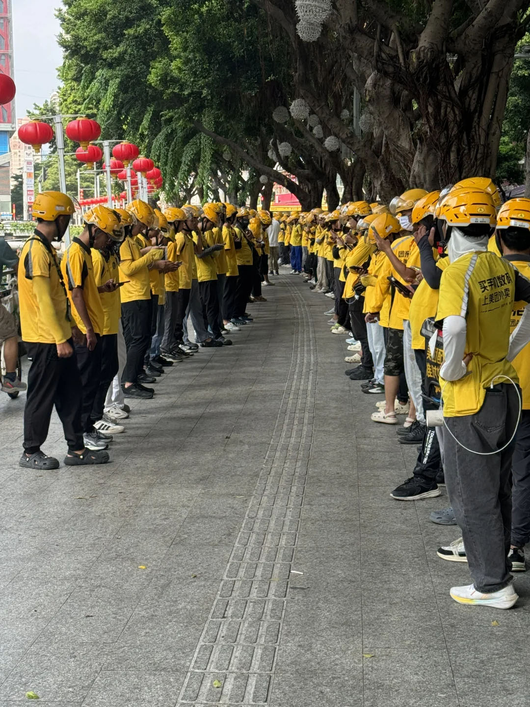 能吃什么不能吃什么好像只有外賣小哥最熟悉了.jpg 能吃什么不能吃什么好像只有外賣小哥最熟悉了.jpg