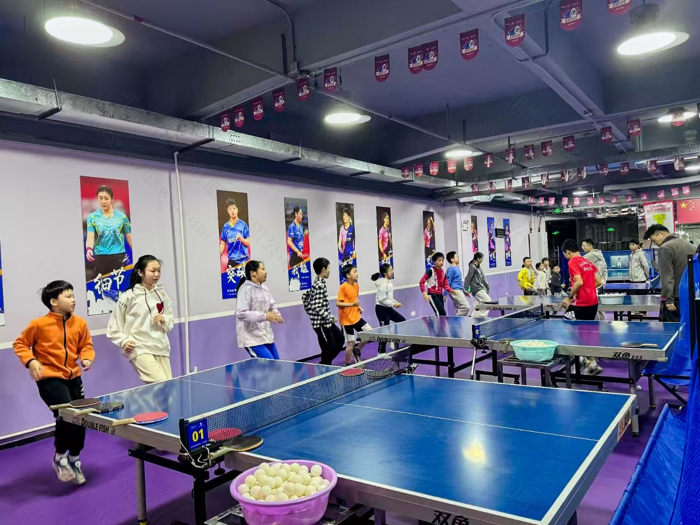 孩子們正在熱身.jpg 孩子們正在熱身.jpg