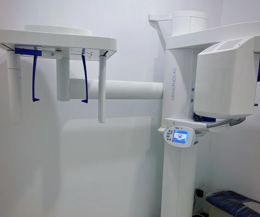 口腔診所拍片機器.png