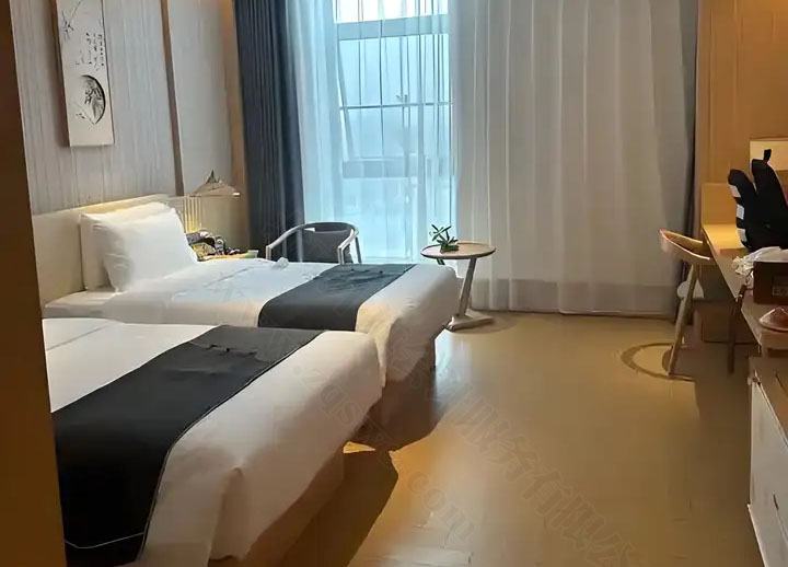 酒店內(nèi)部照片.jpg 酒店內(nèi)部照片.jpg