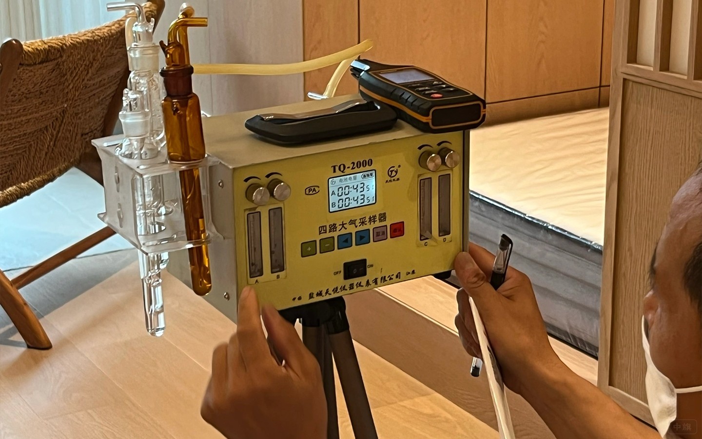 繼續(xù)檢測(cè)室內(nèi)甲醛.jpg 繼續(xù)檢測(cè)室內(nèi)甲醛.jpg