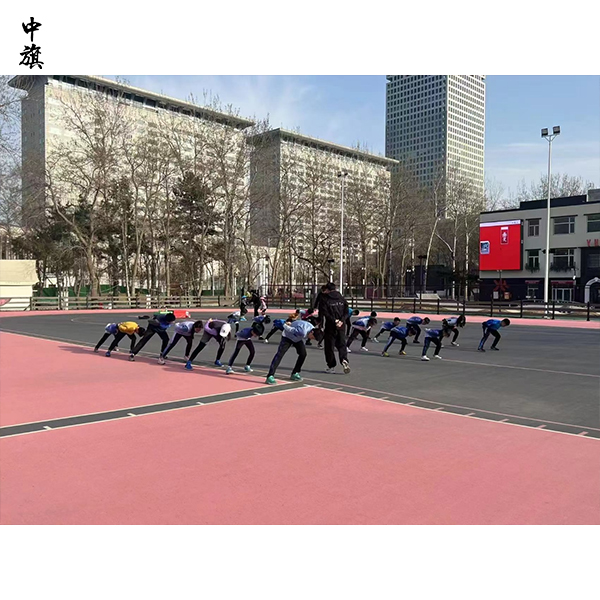 室外輪滑場(chǎng)為何比室內(nèi)難辦證？