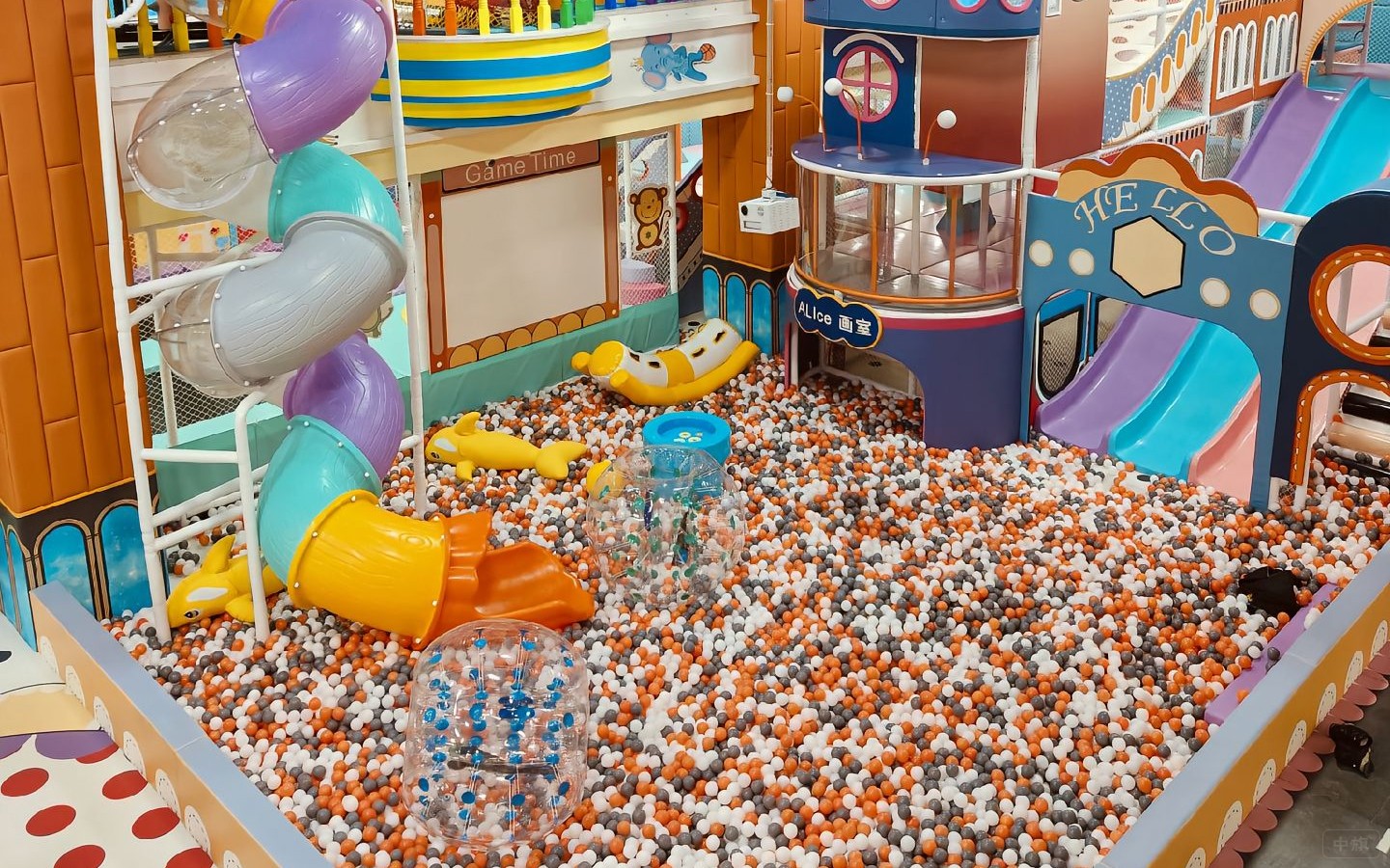 淘氣堡，空間、安全與許可密切相關(guān)