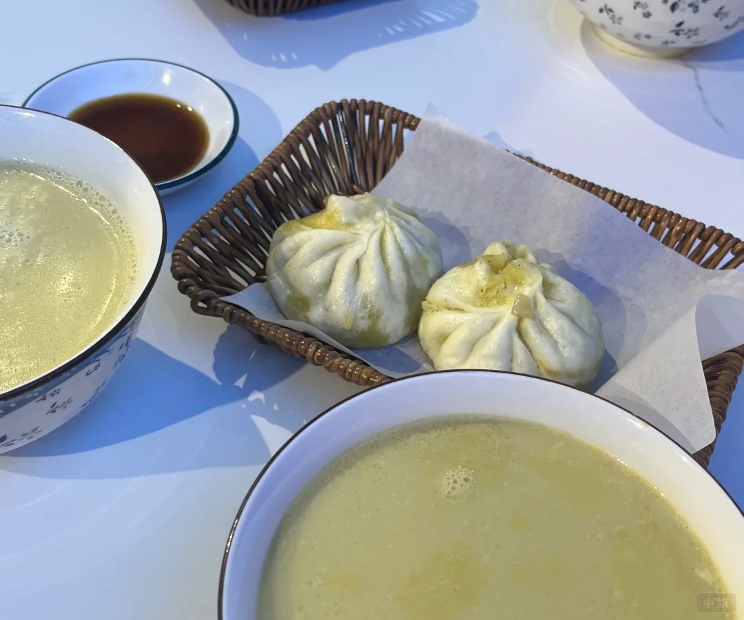 早上吃一份簡(jiǎn)簡(jiǎn)單單的早餐吧 早上吃一份簡(jiǎn)簡(jiǎn)單單的早餐吧