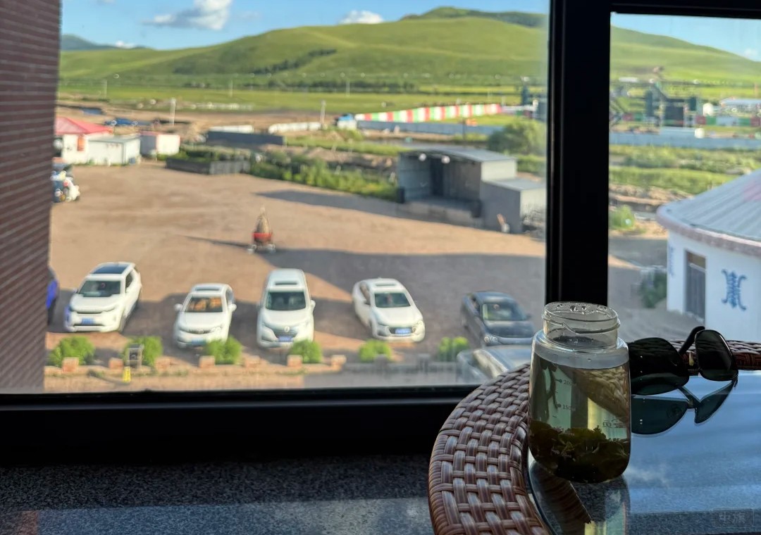 一杯茶坐一下午