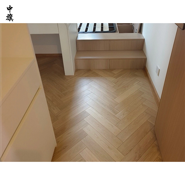 木質(zhì)地板店能搭配賣哪些產(chǎn)品？需要哪些資質(zhì)？